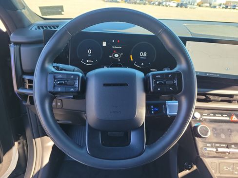 Used 2024 Hyundai Santa Fe Calligraphy image 22