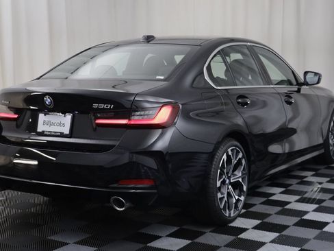 Used 2026 BMW 330i xDrive Sedan AWD/4WD image 16