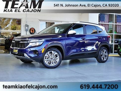 Used 2024 Kia Seltos S image 2