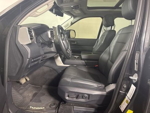 Used 2022 Toyota Tundra Limited image 11