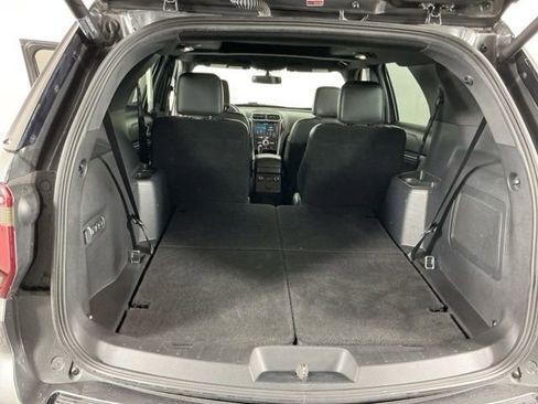 Used 2018 Ford Explorer Sport AWD/4WD image 31
