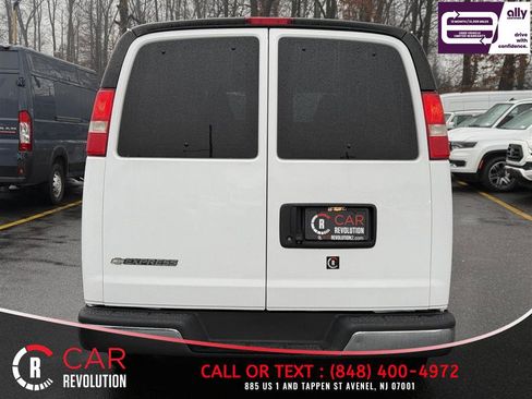 Used 2019 Chevrolet Express 3500 LT w/ LT Preferred Equipment Group image 5