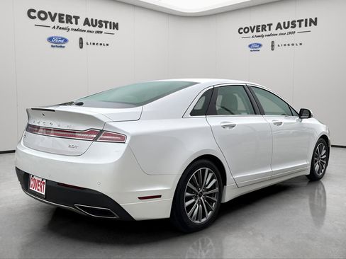 Used 2020 Lincoln MKZ w/ Convenience Package image 3