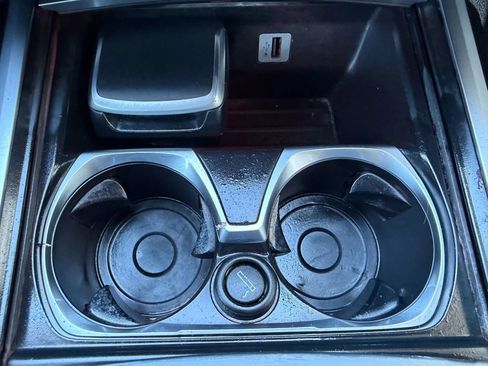 Used 2018 BMW 740i xDrive image 22