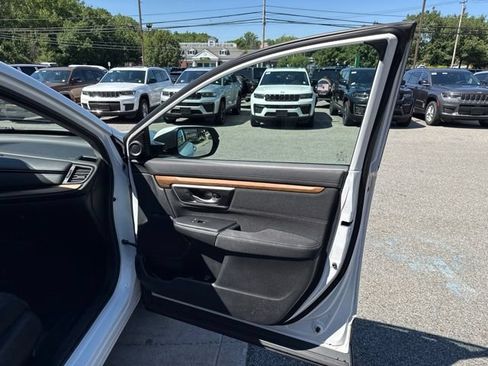 Used 2019 Honda CR-V EX image 12