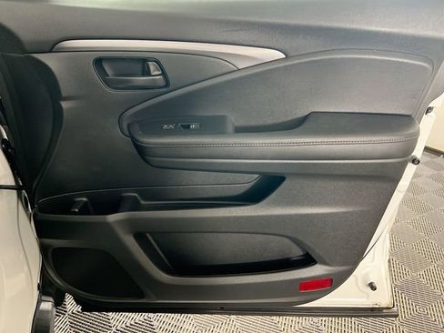 Used 2023 Honda Passport EX-L image 30