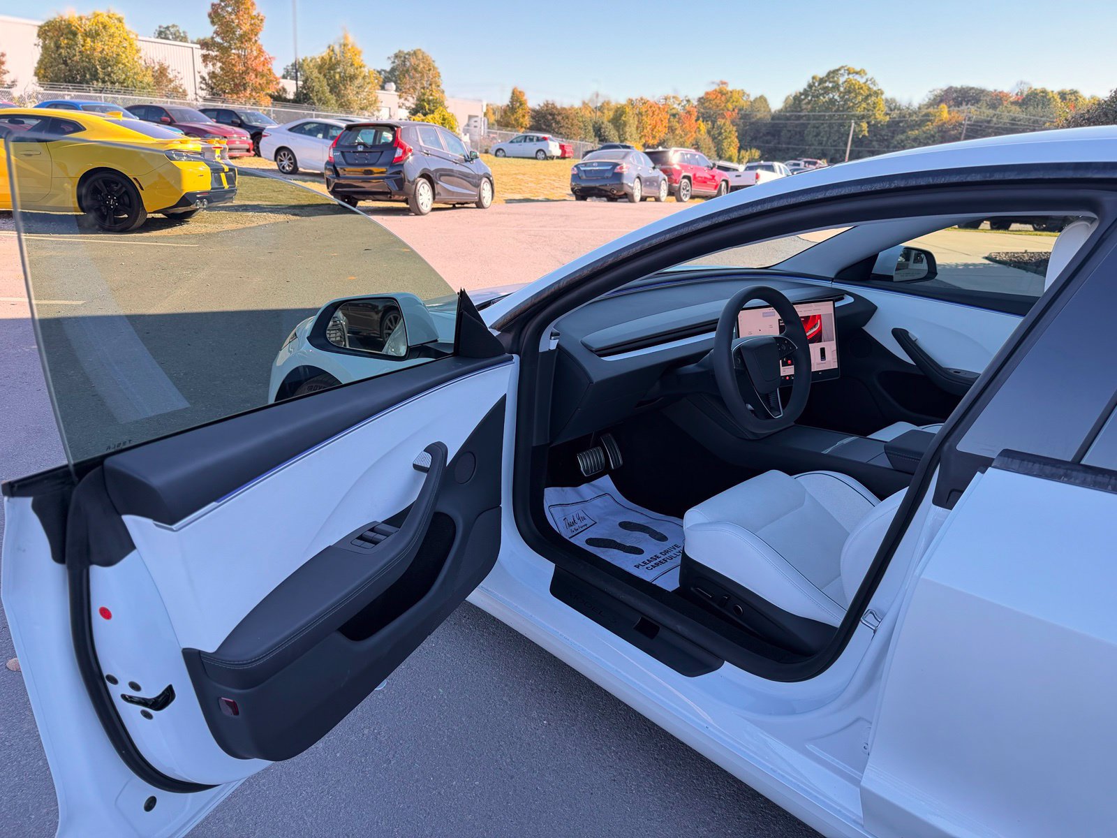 Used 2025 Tesla Model 3 Performance AWD/4WD image 10