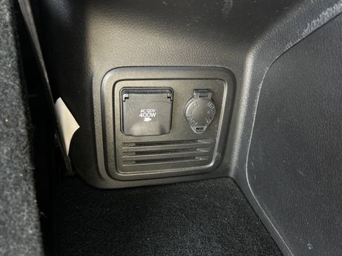 Used 2016 Toyota 4Runner SR5 Premium image 36