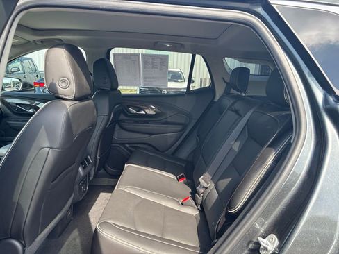 Used 2020 GMC Terrain Denali w/ Denali Premium Package AWD/4WD image 13