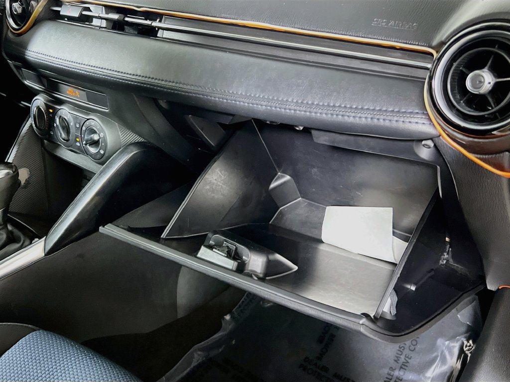 Used 2018 Toyota Yaris iA FWD image 31