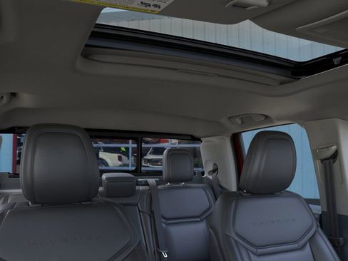 New 2026 Ford Maverick Lariat w/ Black Appearance Package image 12