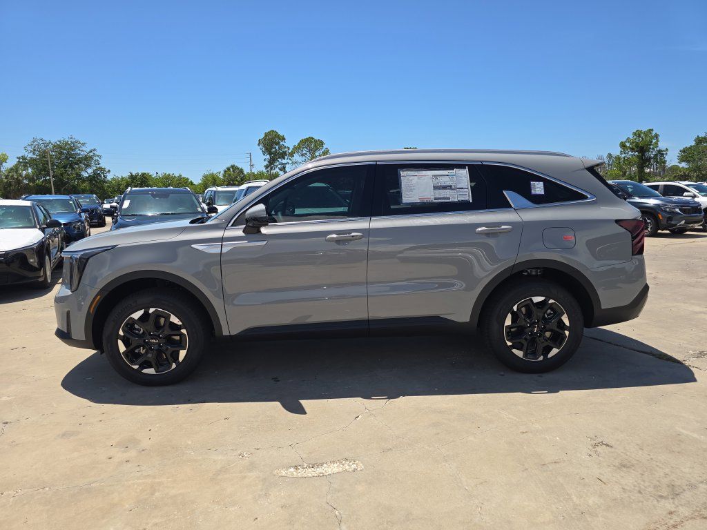 New 2026 Kia Sorento S AWD/4WD image 5