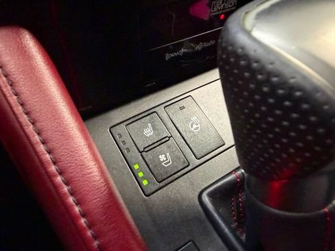 Used 2017 Lexus RC 350 AWD image 26