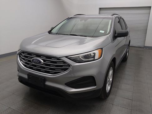 Used 2020 Ford Edge SE image 15