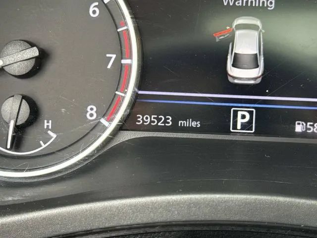 Used 2022 Nissan Sentra SV w/ SV Premium Package FWD image 43