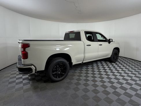 New 2026 Chevrolet Silverado 1500 Custom w/ LPO, Dark Essentials Package image 4