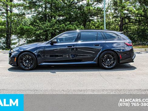 Used 2026 BMW M5 Touring AWD/4WD image 7