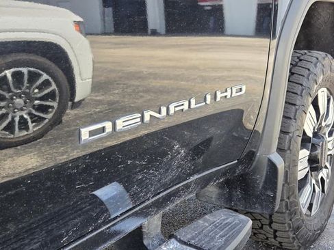 Used 2024 GMC Sierra 2500 Denali w/ Denali Reserve Package AWD/4WD image 9