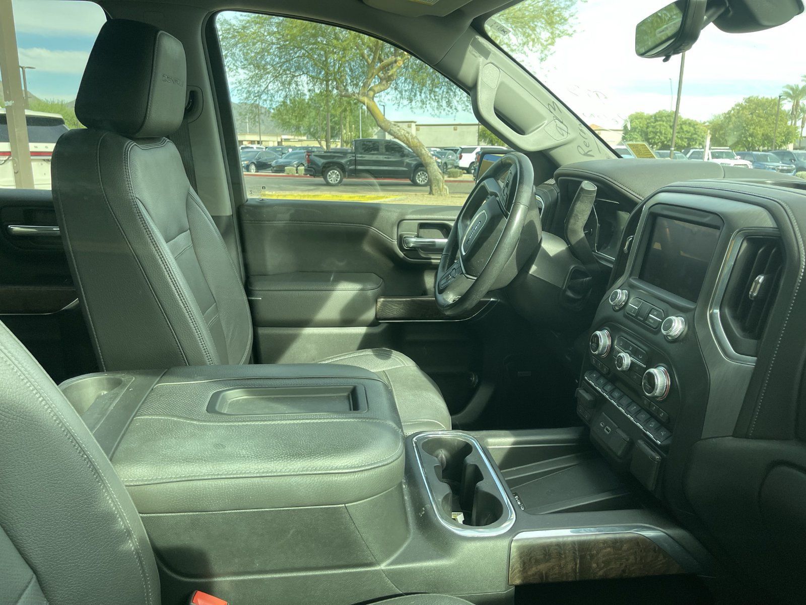 Used 2019 GMC Sierra 1500 Denali w/ Denali Ultimate Package AWD/4WD image 6