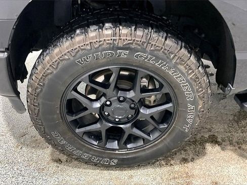 Used 2023 Ford F150 Lariat w/ Equipment Group 502A High image 36