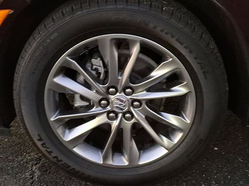 Certified 2024 Buick Enclave Avenir w/ Avenir Technology Package image 28