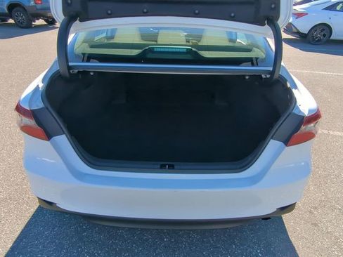 Used 2024 Toyota Camry LE image 39