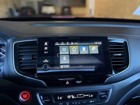 Used 2022 Honda Passport TrailSport image 31