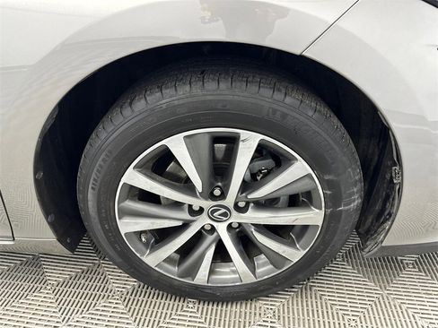 Used 2021 Lexus ES 350 w/ Premium Package image 14