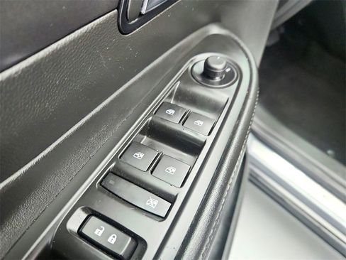 Used 2019 Buick Encore Preferred w/ Safety Package image 18