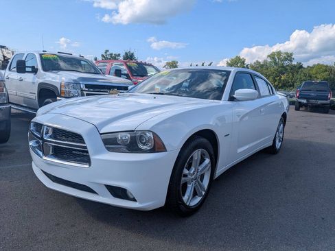 Used 2011 Dodge Charger R/T AWD/4WD image 2
