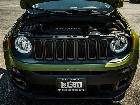 Used 2016 Jeep Renegade 75th Anniversary AWD/4WD image 39