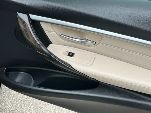 Used 2017 BMW 330i 330i Sedan 4D image 21