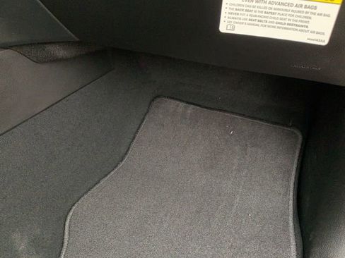 New 2025 Jeep Grand Cherokee L Laredo image 40