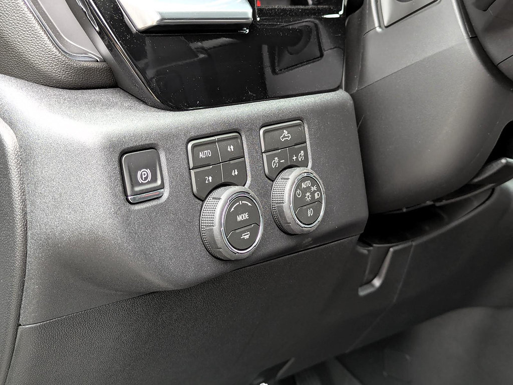 New 2026 Chevrolet Silverado 1500 RST w/ Max Trailering Package AWD/4WD image 52