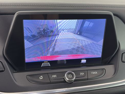 Used 2020 Chevrolet Blazer LT AWD/4WD image 21