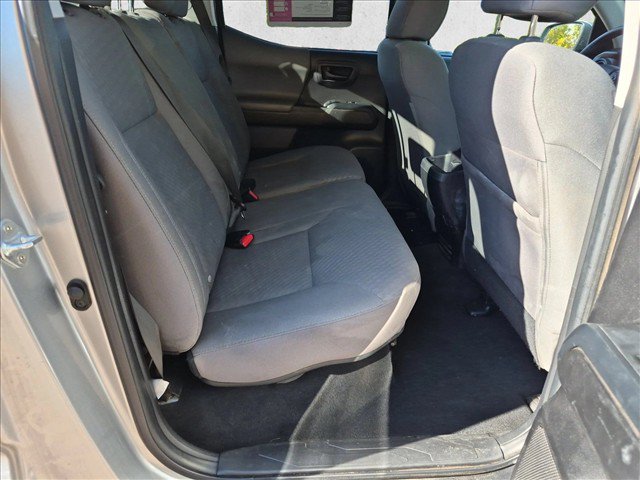Used 2022 Toyota Tacoma SR AWD/4WD image 19