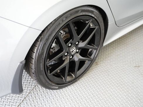 Used 2024 Honda Civic Sport image 48