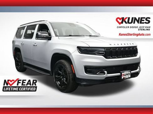 Certified 2024 Jeep Wagoneer Series II AWD/4WD image 1