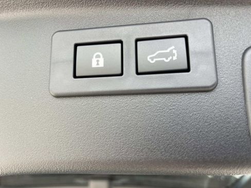 New 2026 Subaru Outback Touring XT AWD/4WD image 23