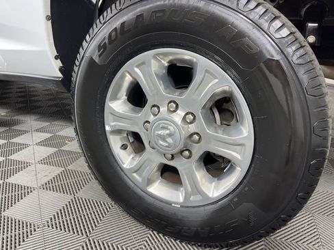 Used 2024 RAM 2500 Big Horn image 13