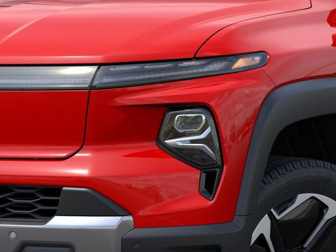 New 2026 Chevrolet Silverado EV LT w/ Premium Package AWD/4WD image 11
