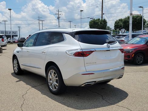 Certified 2024 Buick Enclave Essence w/ Experience Buick Package FWD image 3