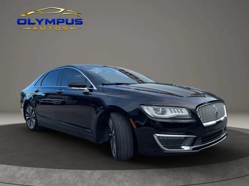 Used 2018 Lincoln MKZ Reserve w/ Climate Package FWD image 3