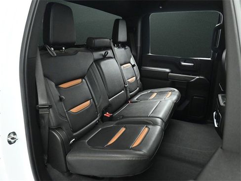 Used 2023 GMC Sierra 3500 AT4 image 17