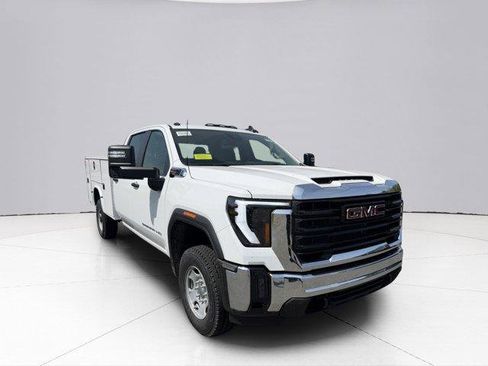 Used 2026 GMC Sierra 2500 Pro w/ Convenience Package AWD/4WD image 14