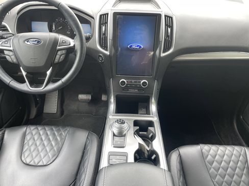 Used 2024 Ford Edge Titanium w/ Equipment Group 301A AWD/4WD image 22