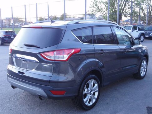 Used 2016 Ford Escape Titanium AWD/4WD image 4