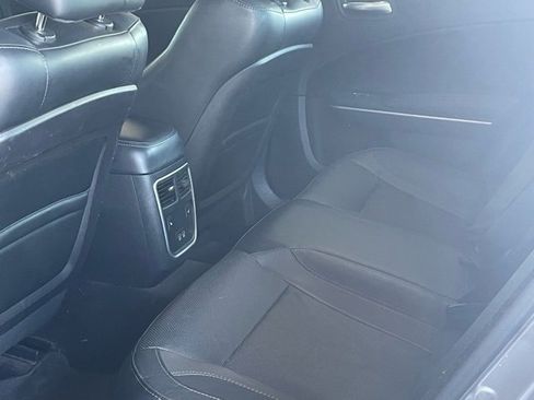 Used 2015 Dodge Charger R/T w/ Plus Group image 19