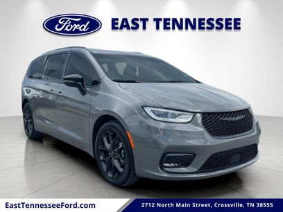 Used 2025 Chrysler Pacifica Limited