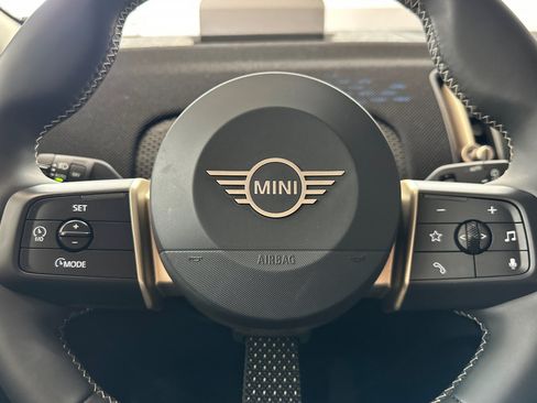 Used 2025 MINI Cooper Countryman S w/ Comfort Package Max AWD/4WD image 16